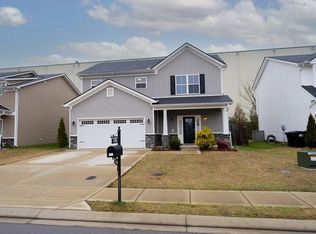 1709 Sunray Dr, Murfreesboro, TN 37127