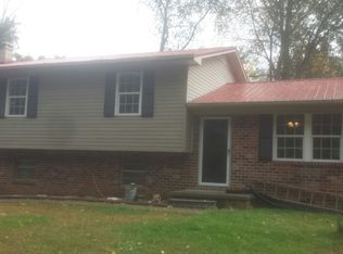 298 Perimeter Rd, Benton, TN 37307