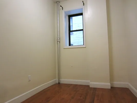 Rented by Bohemia Realty Group | media 33