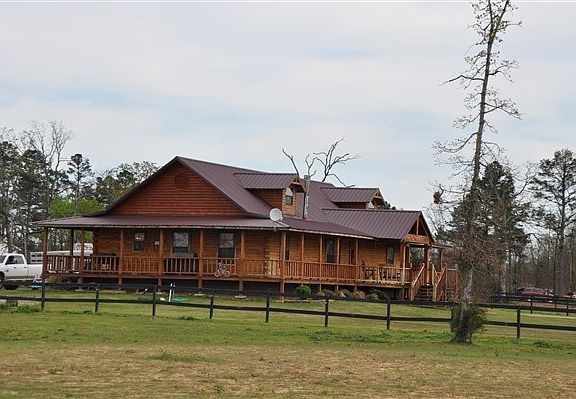 3rd image of 53960 Lincoln Log Dr