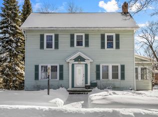 219 W Laflin Ave, Waukesha, WI 53186