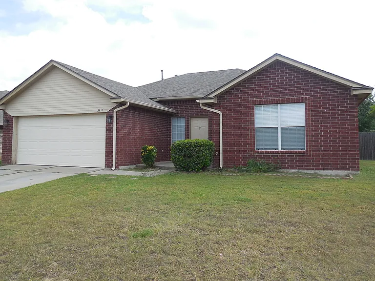 3417 Shadow St — Photo 4