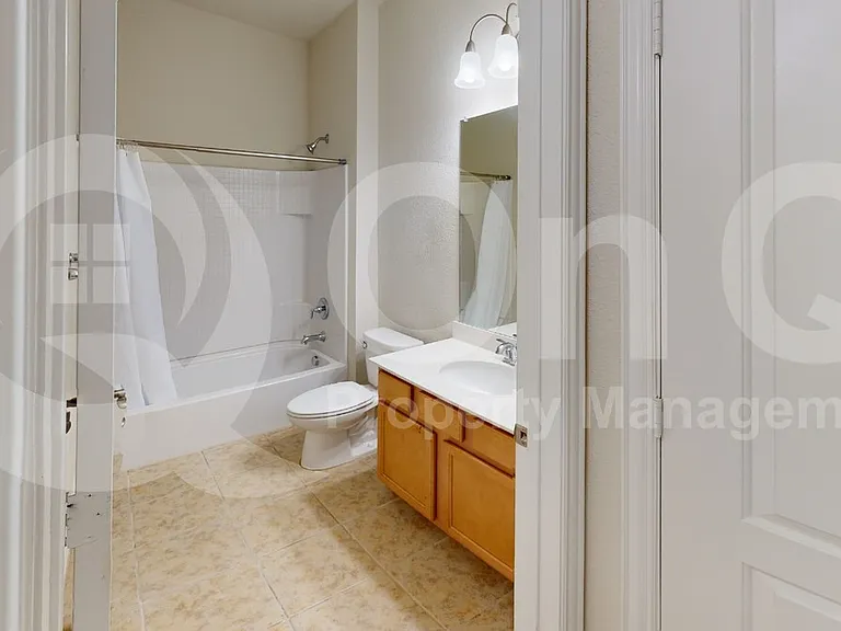 211 Copper Canyon Dr — Photo 23