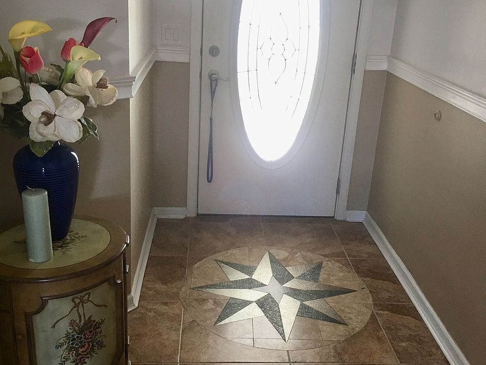 1st image of 158 Cypress Way