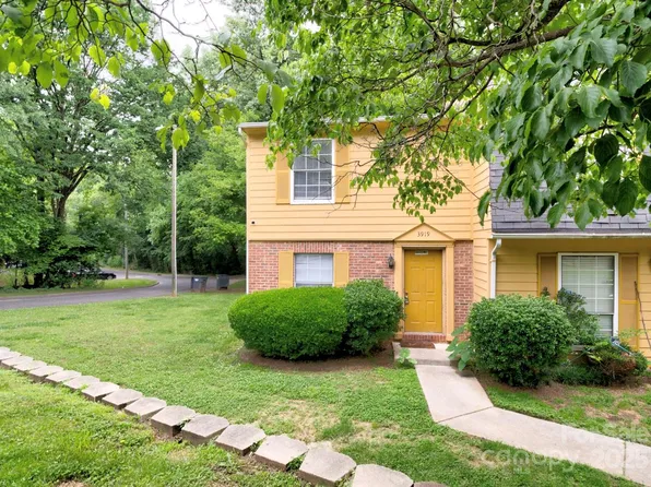3919 Briarhill Dr, Charlotte, NC 28215