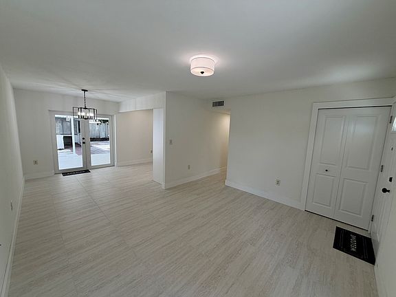 3rd image of 19255 NW 47th Pl