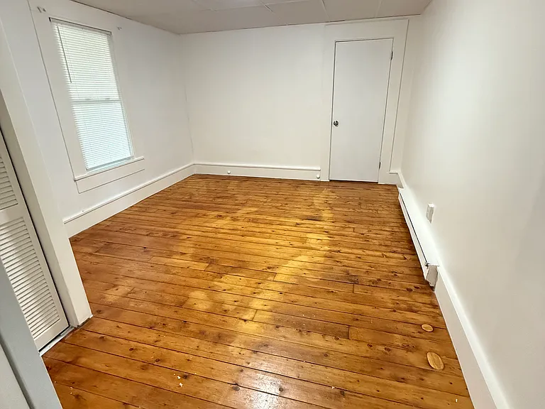 3 Parker Ave #2 — Photo 8