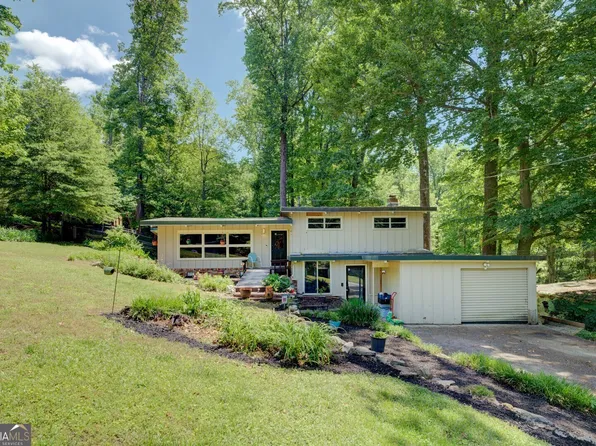 3449 Archwood Dr, Doraville, GA 30340