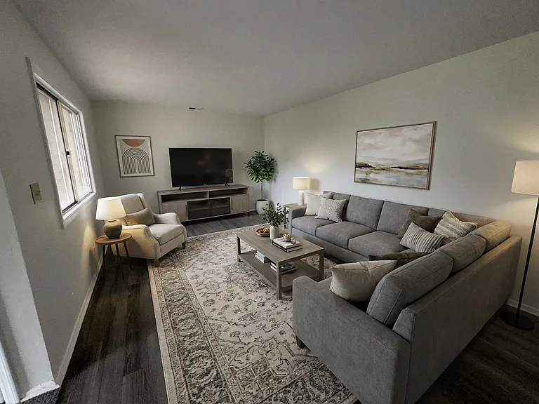 10G Fernwood Dr #10G — Photo 2