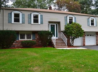 7 Stanley Pl, Budd Lake, NJ 07828