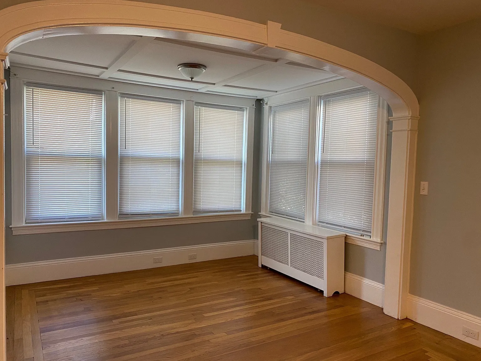 1 bed, 1.0 bath, 900 sqft, $2,100 — Photo 3
