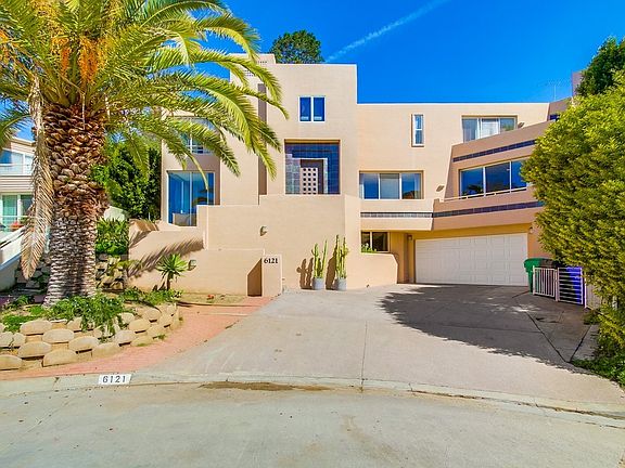 2nd image of 6121 Avenida Chamnez