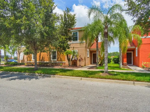 491 Las Fuentes Dr, Kissimmee, FL 34746