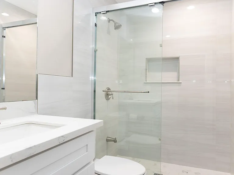 8335 Langdon Ln — Photo 2