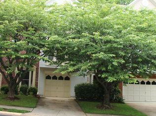 4643 Buckhorn Rdg, Fairfax, VA 22030