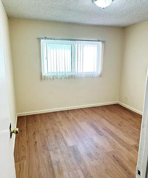 1838 W El Segundo Blvd #7 — Photo 11