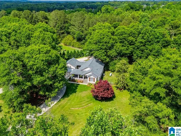 2 Pine Hill Dr, Ranburne, AL 36273