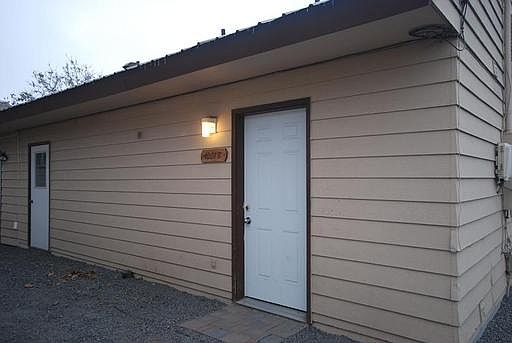 1st image of 1031 W Columbia Ave #B
