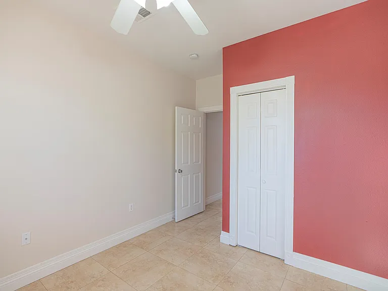 4482 Zev Ct — Photo 10
