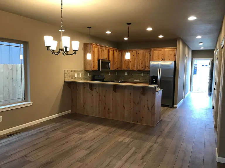 3077 NW Boxelder Ave — Photo 9