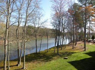 781 Peninsula Dr, Davidson, NC 28036
