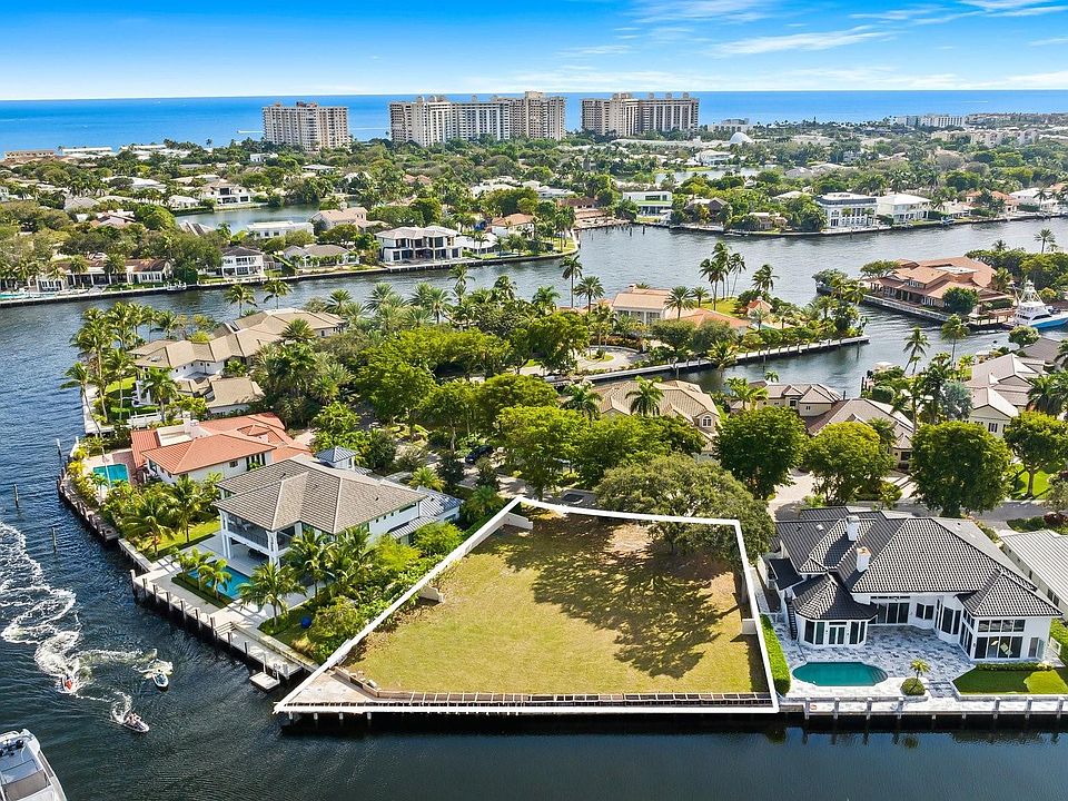 1st image of 111 Bay Colony Drive