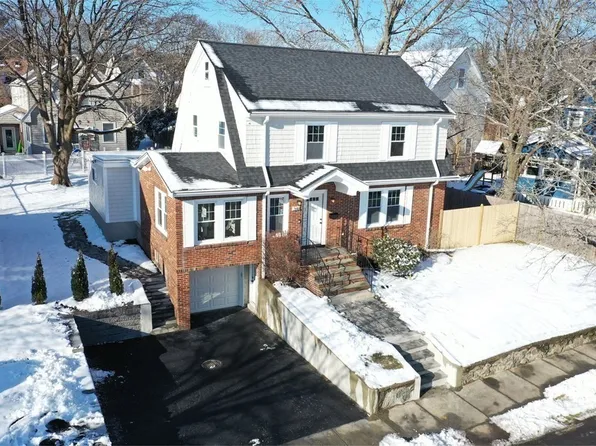 346 Cross St, Belmont, MA 02478