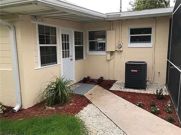 2nd image of 982 Lormann Cir