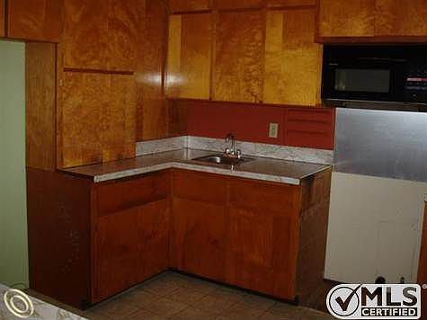 1508 Cameron (10).JPG