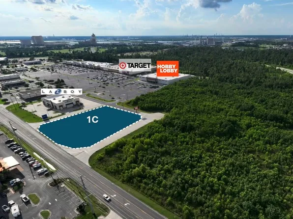 E Prien Lake Rd, Lake Charles, LA 70601