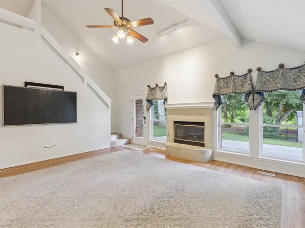 812 Old Bugle Rd, Edmond, OK 73003