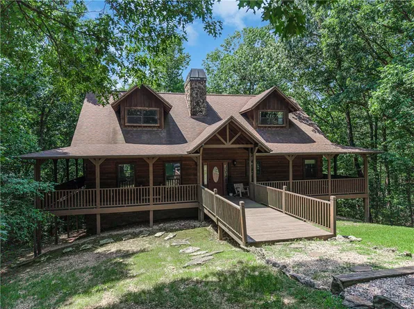 22365 N Log Cabin Dr, Sulphur Springs, AR 72768