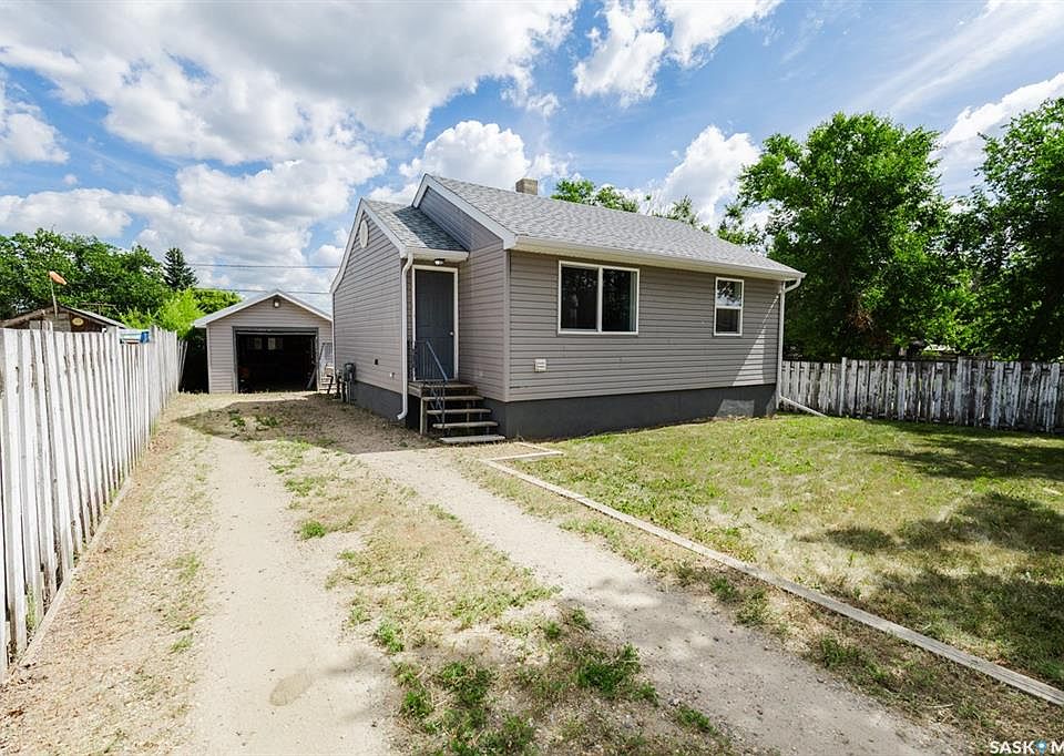 1st image of 518 Columbia AVENUE
