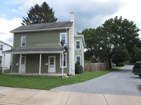 315 N State St, Ephrata, PA 17522