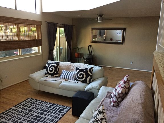 3rd image of 26031 Palomita Dr