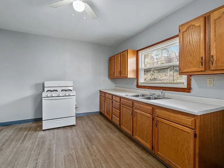 732 Chartiers Avenue_15_04152026