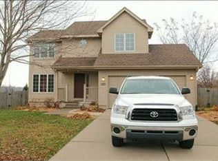 1213 S 25th Ct, West Des Moines, IA 50265
