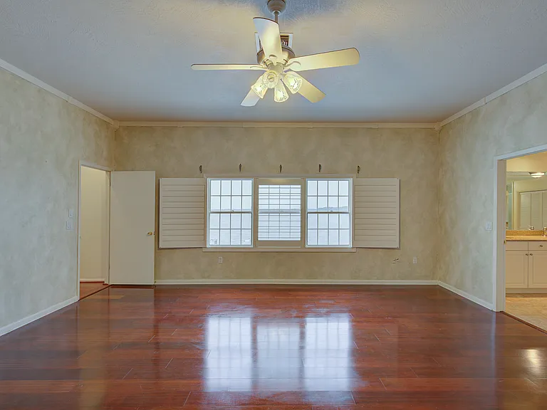 31 Freshwater Dr — Photo 17