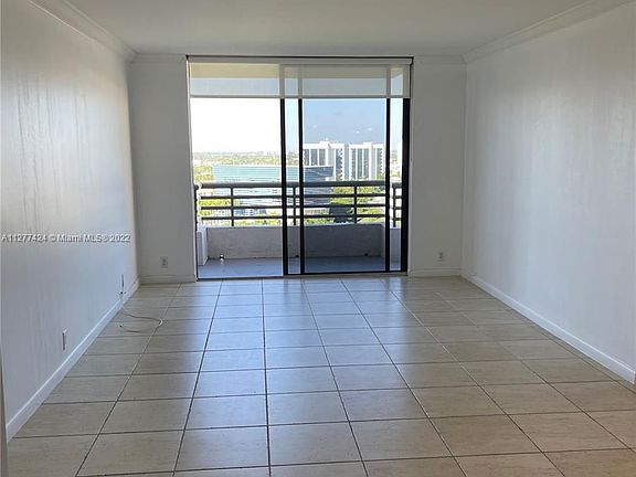 3rd image of 3300 NE 191st St APT 1506