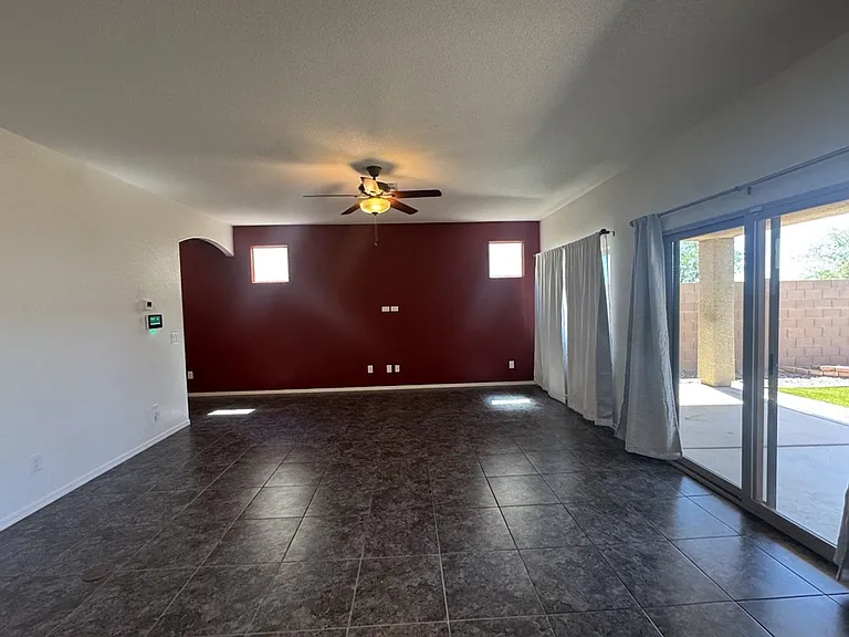 5244 Encanto Dr — Photo 5