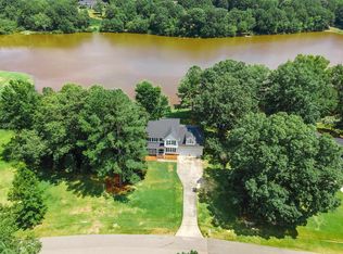 665 Cross Link Dr, Angier, NC 27501