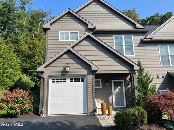 20 Evergreen Trl Unit 20, Lenox, MA 01240
