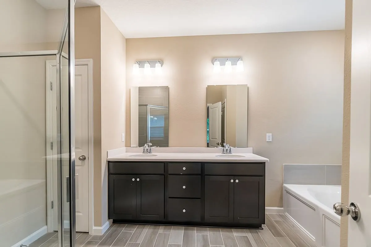 6343 Morning Bluff Drive — Photo 4