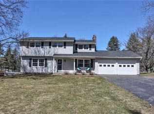 42 Matthew Dr, Fairport, NY 14450