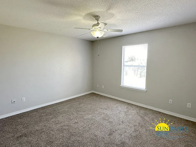 7692 Chablis Cir — Photo 8