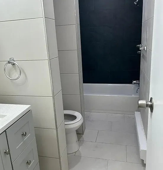 286 S Center St #16 — Photo 1