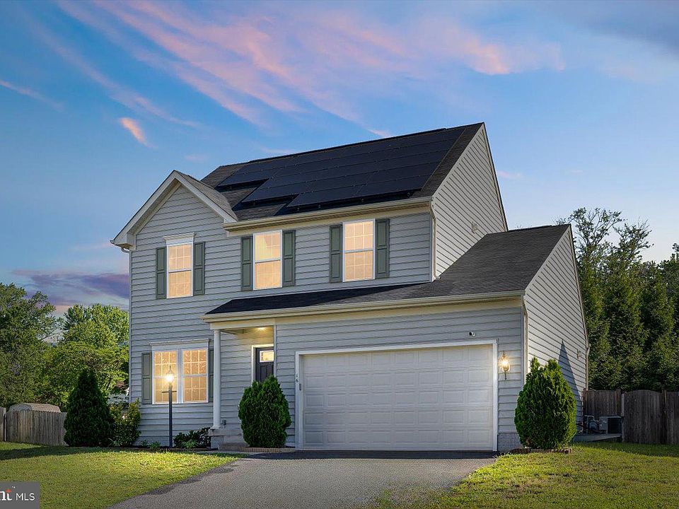 1st image of 16 Taylors Hill Way