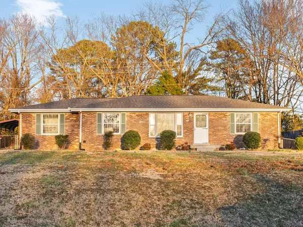 27 E Bel Air Blvd, Clarksville, TN 37042
