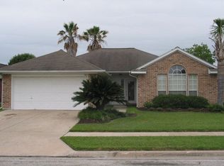 605 Ashland Crk, Victoria, TX 77901