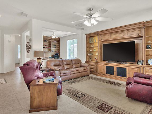 3rd image of 4168 E Sourwood Dr